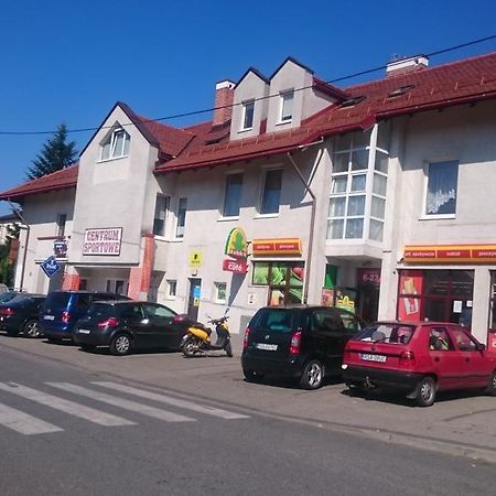 Noclegi Helvet 下乌斯奇基 外观 照片